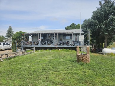 Lake McConaughy Home For Sale in Lemoyne Nebraska