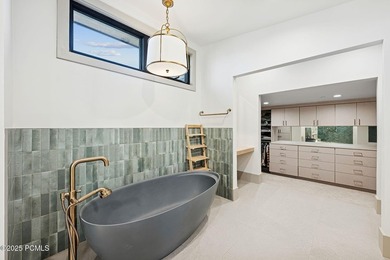 This brand new constructed home in Thaynes Canyon offers the - photo 24