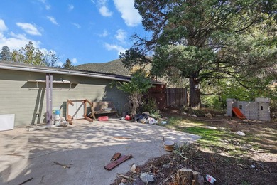 Welcome to this 3-bedroom home offering 1,386 sq ft of character - photo 26