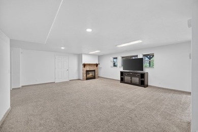 **Price Improvement!** Beautifully updated home with high-end - photo 29