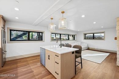 This brand new constructed home in Thaynes Canyon offers the - photo 52