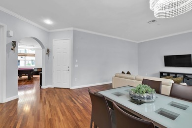 Sought-after corner/end-unit townhome with an enviable location - photo 10