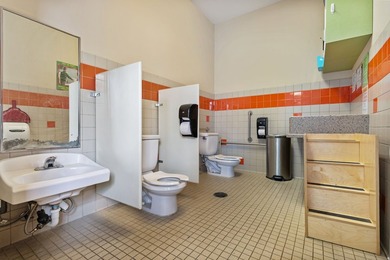 Rare opportunity to acquire a fully equipped daycare facility in - photo 12