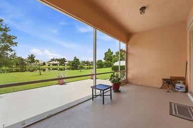 Exceptional waterfront Carlyle model in the highly sought-after - photo 4
