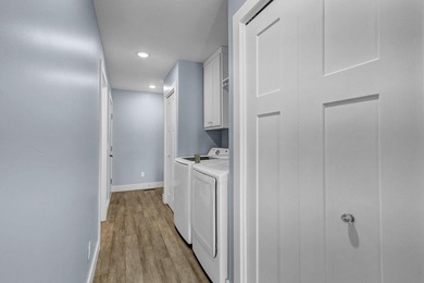 Beautiful, Recently Built 3 Bedroom, 2.5 Bath Home in Prime - photo 17