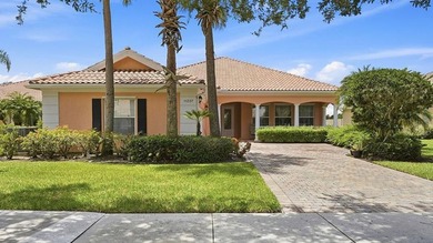 Exceptional waterfront Carlyle model in the highly sought-after - photo 7