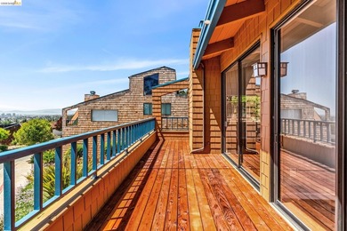 Views, views, views of the San Francisco Bay! Updated 2-bedroom - photo 18