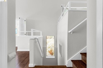 Views, views, views of the San Francisco Bay! Updated 2-bedroom - photo 22