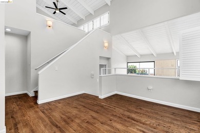 Views, views, views of the San Francisco Bay! Updated 2-bedroom - photo 24