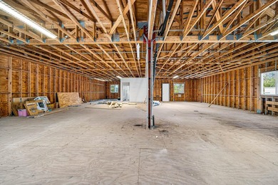 124 NE 5th Ave offers a rare opportunity to acquire a - photo 24