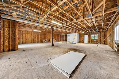 124 NE 5th Ave offers a rare opportunity to acquire a - photo 25