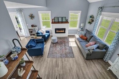Beautiful, Recently Built 3 Bedroom, 2.5 Bath Home in Prime - photo 31
