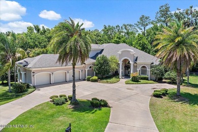 Value! Situated on a large estate lot in sought-after Plantation - photo 1