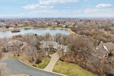 Magnificent walkout Robert Mason built home, private culdesac - photo 2