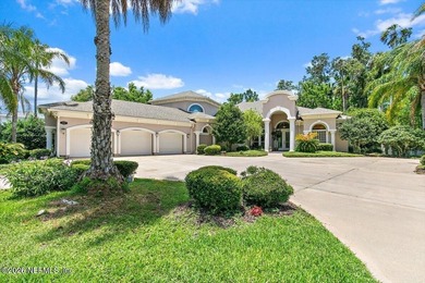 Value! Situated on a large estate lot in sought-after Plantation - photo 5