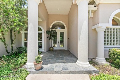 Value! Situated on a large estate lot in sought-after Plantation - photo 6