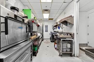 124 NE 5th Ave offers a rare opportunity to acquire a - photo 41