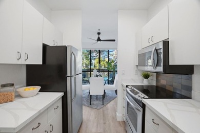 Ground-level condominium in the Shorebird community of Redwood - photo 8