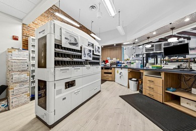 124 NE 5th Ave offers a rare opportunity to acquire a - photo 48