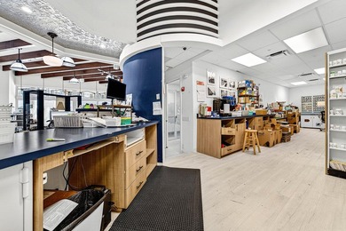 124 NE 5th Ave offers a rare opportunity to acquire a - photo 49