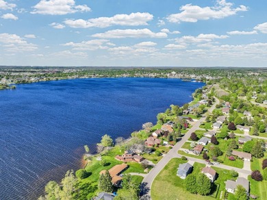 Beautiful, Recently Built 3 Bedroom, 2.5 Bath Home in Prime - photo 51