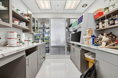 124 NE 5th Ave offers a rare opportunity to acquire a - photo 52