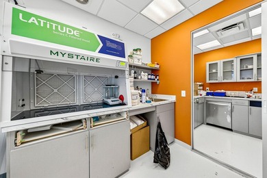 124 NE 5th Ave offers a rare opportunity to acquire a - photo 53