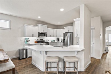 A better than new Hayden home born of dreams -- the original