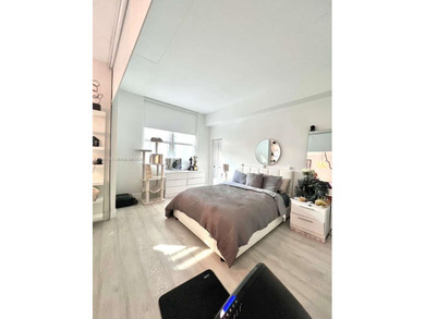 Fully furnished and turnkey residence in the heart of Downtown