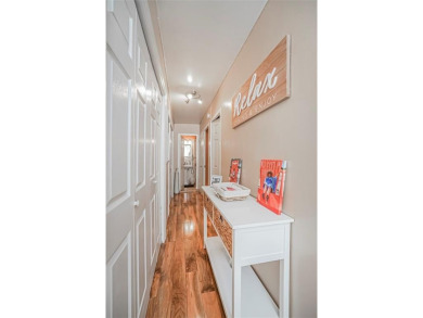 This well-maintained 1,000 sqft apartment is an excellent