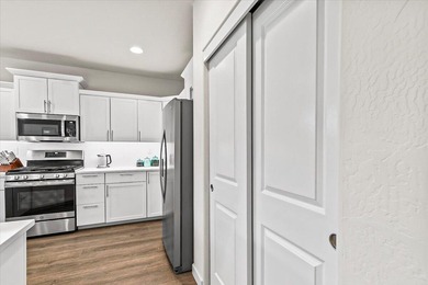 A better than new Hayden home born of dreams -- the original