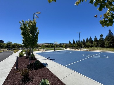 Welcome to this gorgeous 4BR, 3BA condo offering 2,500 sqft of - photo 49