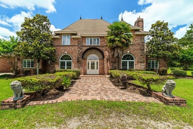 Exceptional custom home built circa 2007, offering 5 bedrooms, 5 - photo 5