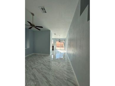 3 bedrooms , move -in ready , one story home