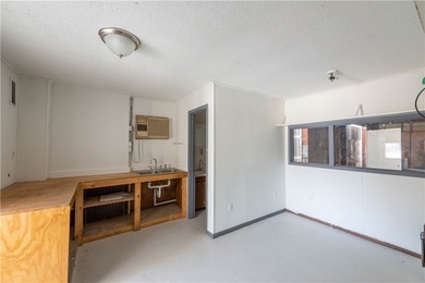 Discover an incredible opportunity to purchase this building in - photo 8