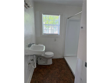 Investor Opportunity in Cuiper Subdivision with a Spacious - photo 11