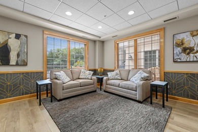 Welcome to Bayhill Condominiums, where comfort, convenience, and - photo 29