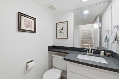 Beautifully renovated and ready for immediate move-in, this - photo 10