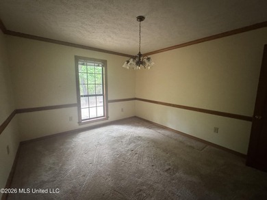 NEW LISTING IN FLORENCE with over 3300 square feet! Discover - photo 2