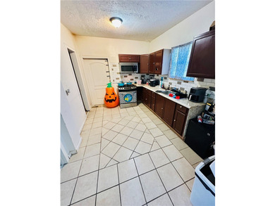 Lots of Updates! Great opportunity to own an updated home with - photo 3