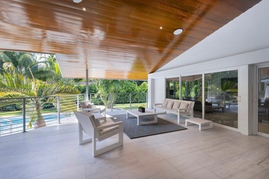 Gorgeous Pine Bay Estates North sophistication and style galore- - photo 19