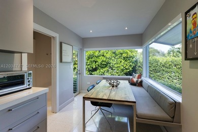 Gorgeous Pine Bay Estates North sophistication and style galore- - photo 21
