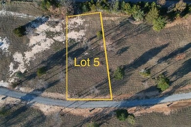 1/2 ACRE LOT IN BRAND NEW DEVELOPMENT - MOORES SUBDIVISION: Flat - photo 2
