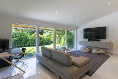 Gorgeous Pine Bay Estates North sophistication and style galore- - photo 25