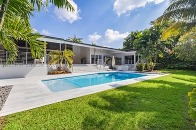 Gorgeous Pine Bay Estates North sophistication and style galore- - photo 28