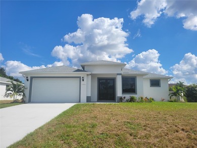 Port Charlotte Waterway Area Home For Sale in Port Charlotte Florida