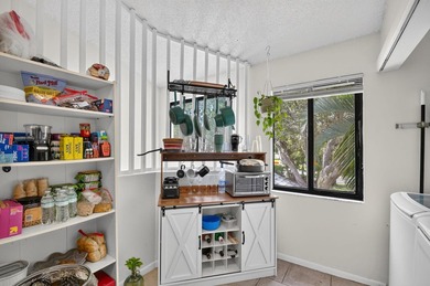 Beautiful 3 bedroom, 2 bathroom townhome with water view. See - photo 10