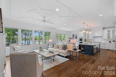 Welcome to your private lakeside retreat in The Point, situated - photo 1