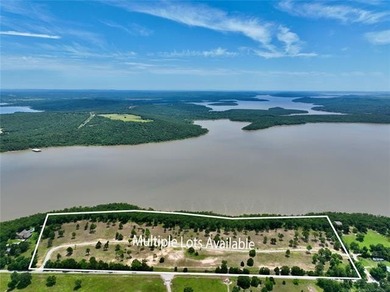 1/2 ACRE LOT IN BRAND NEW DEVELOPMENT - MOORES SUBDIVISION: Flat - photo 4