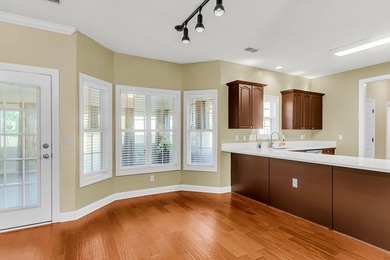 Welcome Home to 319 Lindrick Court! A Stunning Colonial-Style - photo 12